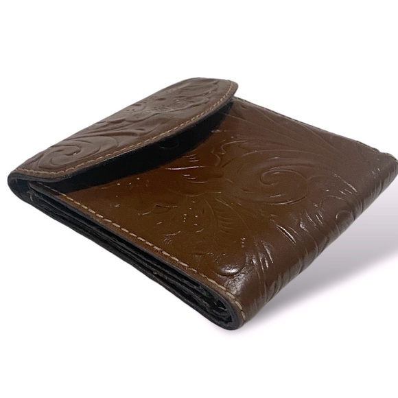 Patricia Nash Vintage Bi-Fold Wallet with Coin Pouch Brown W 5” x H 4.5” - Picture 13 of 16